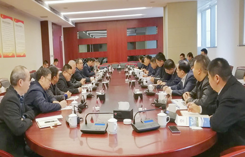 11月3日,六枝特区党委书记鲍吉克,特区党委副书记,政府区长刘强一行