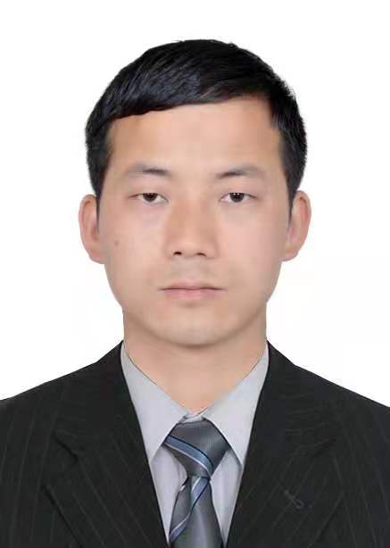 李诚